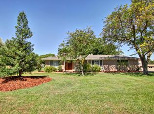 10044 Davis Rd, Wilton, CA 95693