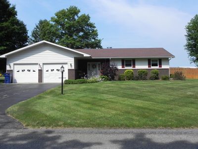 906 Bowman St, Colon, MI, 49040