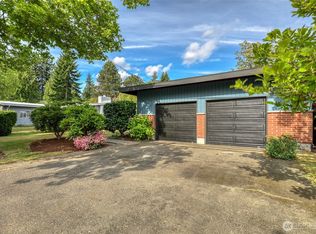 17618 Meridian Ave N, Seattle, WA 98133