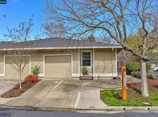 2 Benedita Pl, Moraga, CA 94556
