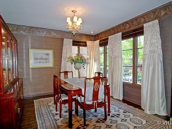 5th image of 324 Wisconsin Ave APT A