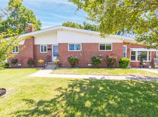 708 Houdon Ln, Virginia Beach, VA 23455