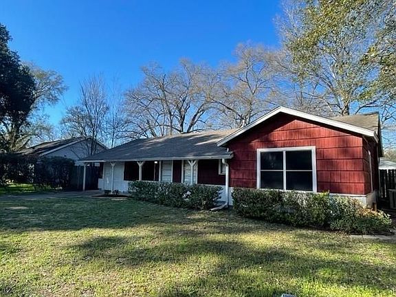 3rd image of 8306 Western Dr
