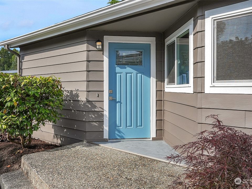 2nd image of 23730 Vista View Avenue