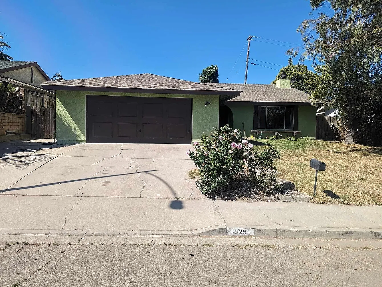 3 bed, 1568 sqft, $3,200 — Photo 1