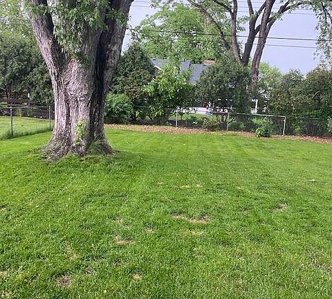 2nd image of 7109 Glouchester Ave