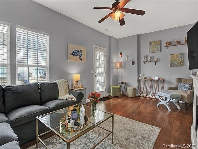 2nd image of 805 Dillard Rd #91