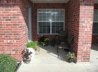 805 Round Hill Rd, Pelham, AL 35124