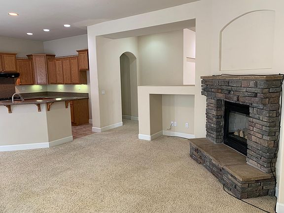 4th image of 3840 Salters Ln