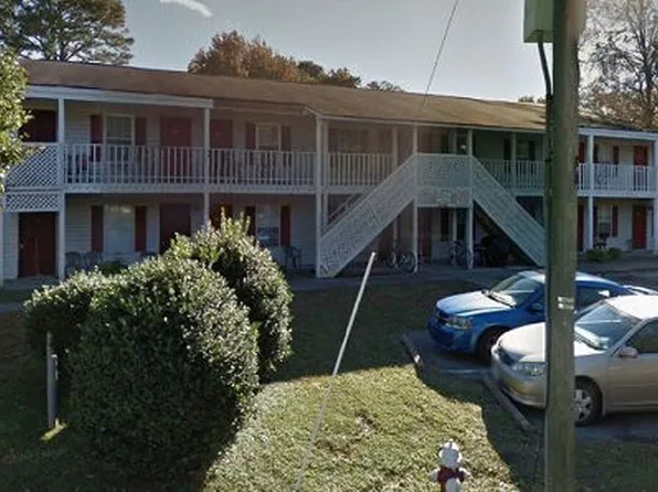 14303 Old Courthouse Way, Newport News, VA 23602