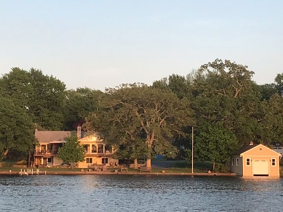 4th image of 34 Odell Cir