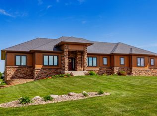 4325 NW 102nd Ave, Polk City, IA 50226