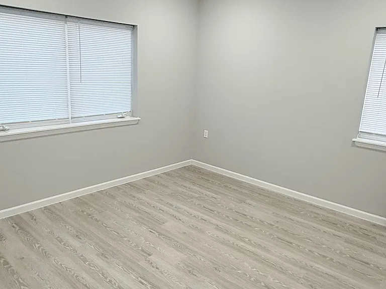 115-117 Hamilton Ave #203 — Photo 4