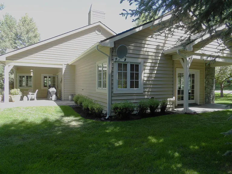 11 Willow Rd — Photo 13