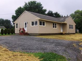 34 A East St, Northfield, MA 01360
