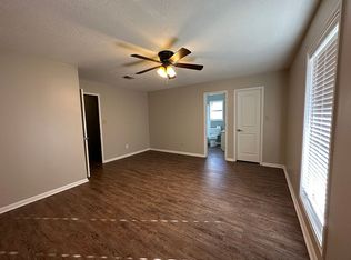 78 E End Ave, Sulphur, LA 70663