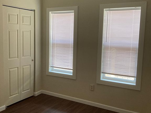 4th image of 802 Kelton Ave #802