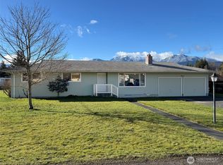 2922 E Defrang St, Port Angeles, WA 98362
