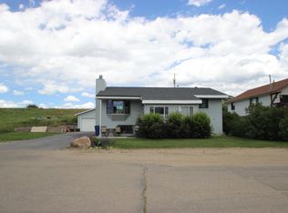 527 W Garnet Ave, Granby, CO 80446