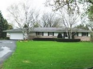 2929 Dakota Dr, Janesville, WI 53545