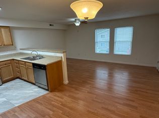 1201 El Kay Ct #18, Highland, IL 62249