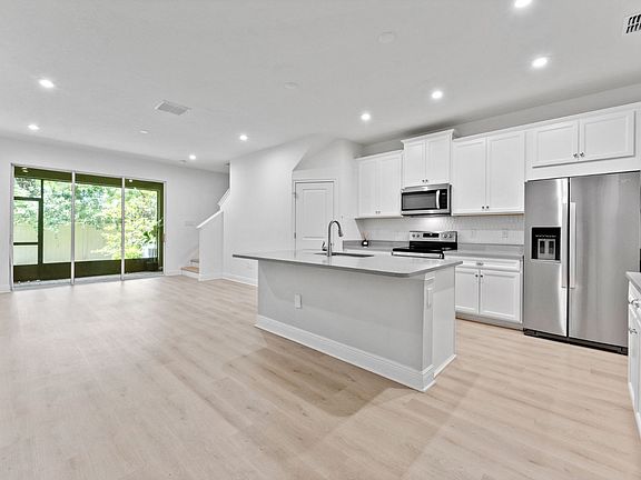 5th image of 5932 Grand Sonata Ave
