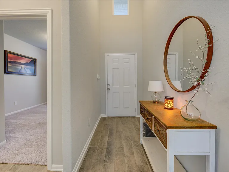 5439 Rustic Ruby Dr — Photo 5