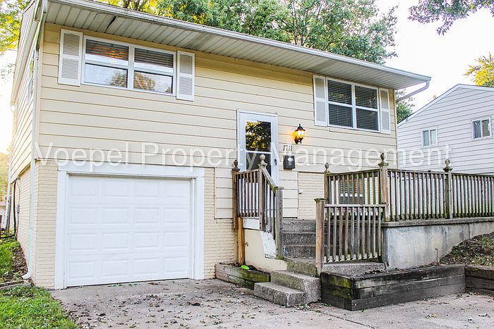 1st image of 1711 Viking Dr