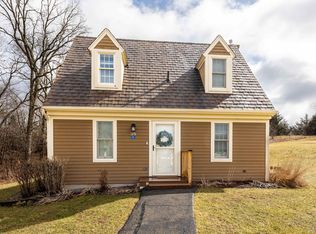 35 Thatcher Ln, Galena, IL 61036