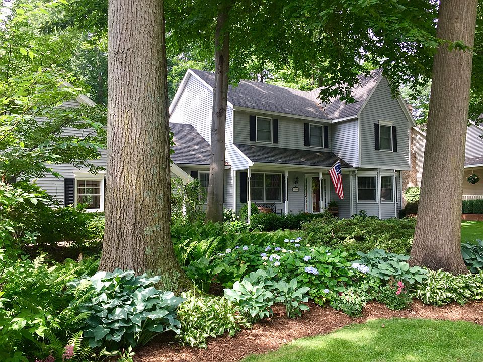 1st image of 4496 Glen Hollow Dr