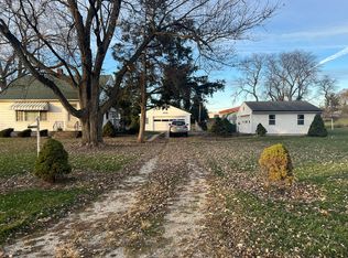 1506 Mayfield Rd, Fort Wayne, IN 46825