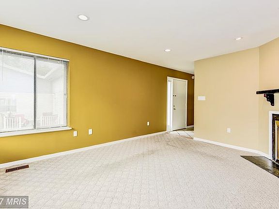 3rd image of 80 Anna Ct #257