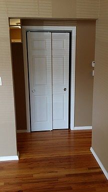 5th image of 143 Kingston Dr