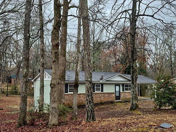 3rd image of 3460 Meadowview Dr