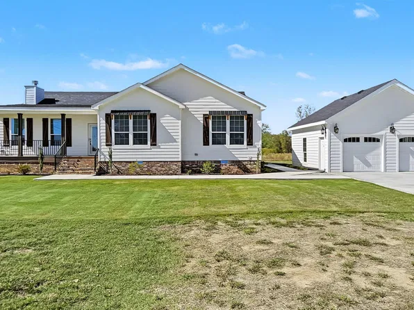4439 Huckaby Bridge Rd, Falkville, AL 35622