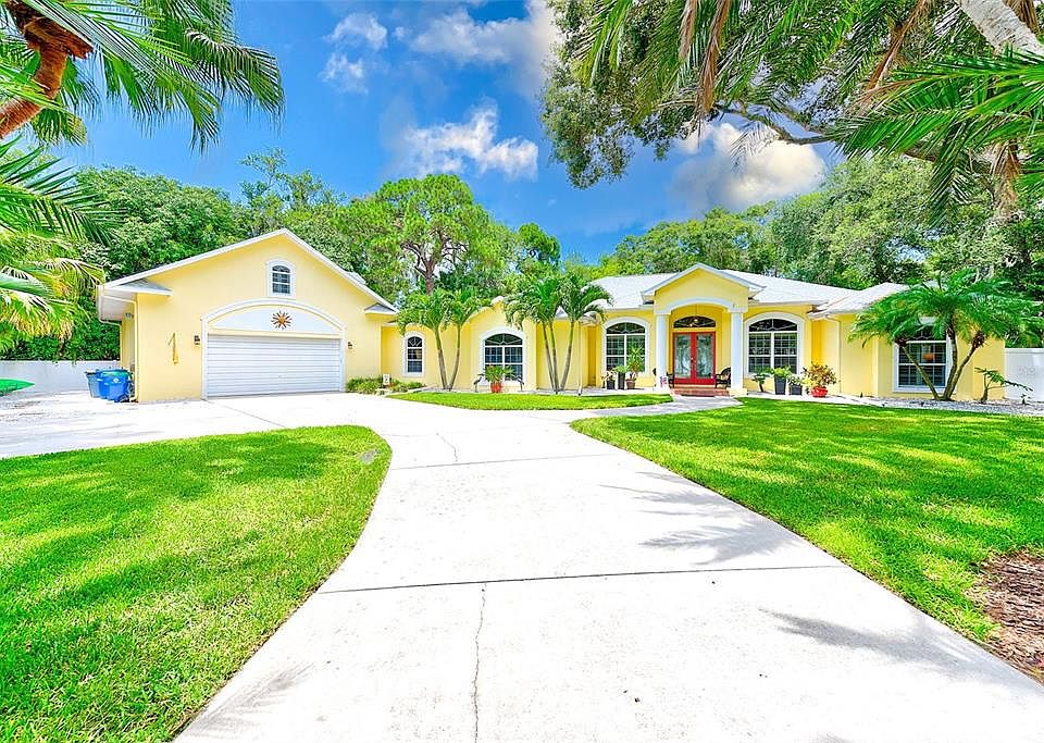 1st image of 13545 Park Blvd