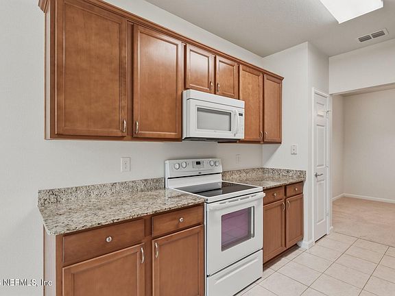 4th image of 6642 SHADED ROCK Court #18G