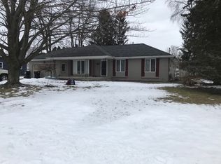 6856 Glenview Ave, Jenison, MI 49428