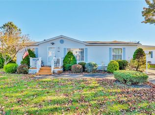 9114 S Primrose Cir, Breinigsville, PA 18031