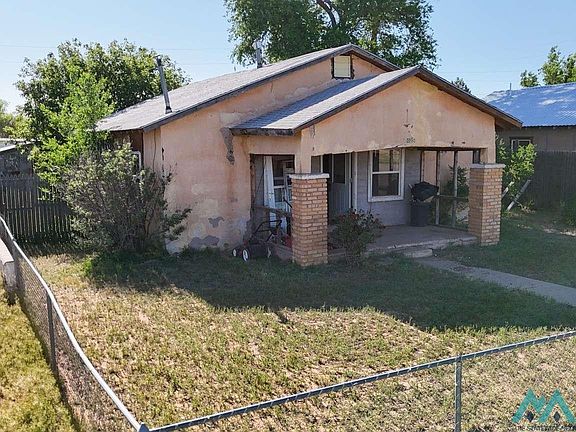3rd image of 448 N 3rd St
