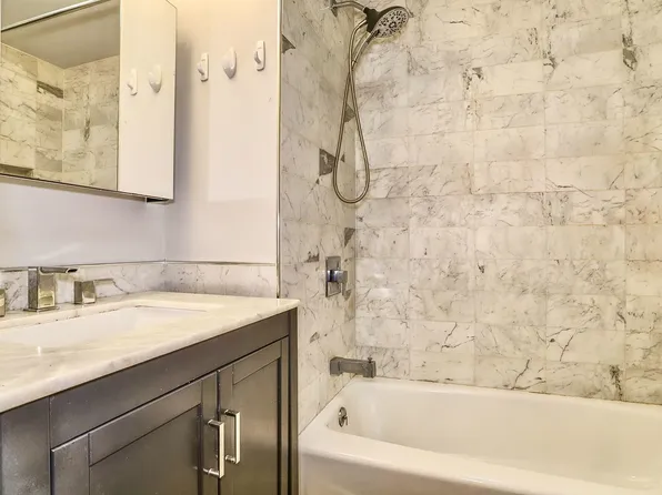 70 Park Avenue image 6 of 21