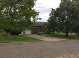 185 Linvale Dr, Norwich, OH 43767