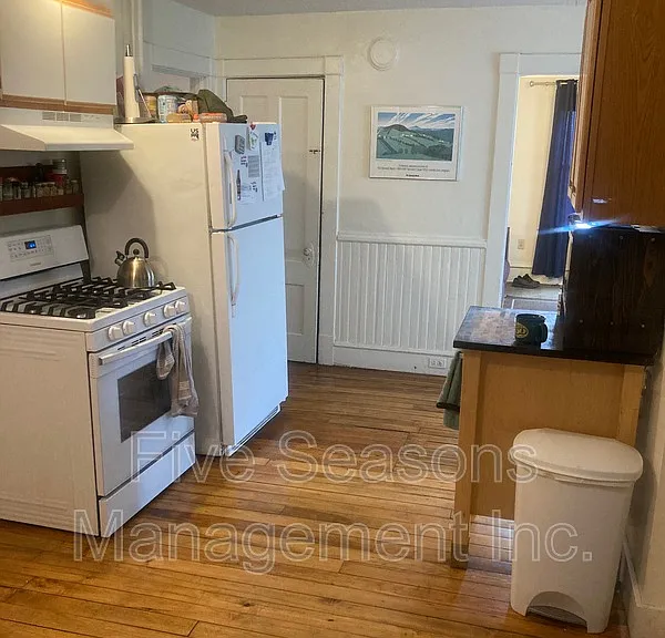 18-20 Hayward St #1 — Photo 17