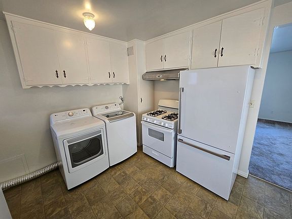 3rd image of 2829 Morena Blvd #2827