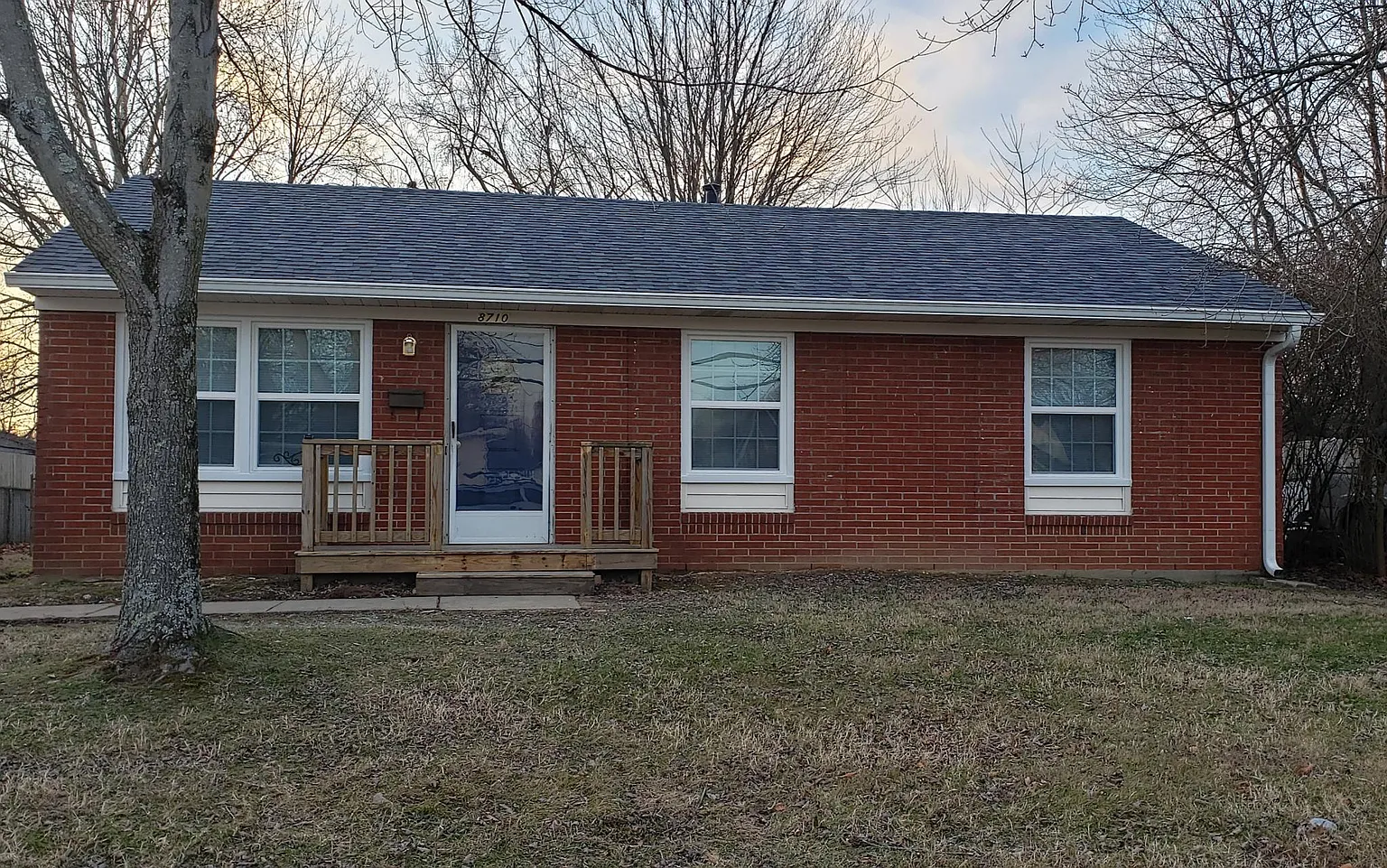 8710 Moody Rd photo 1