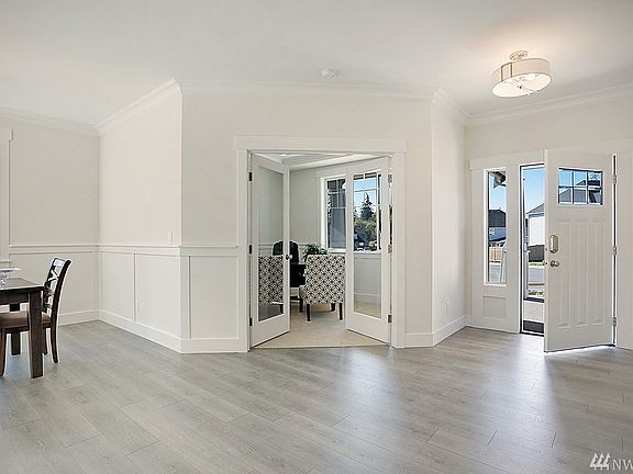 3rd image of 22903 72nd St E #15