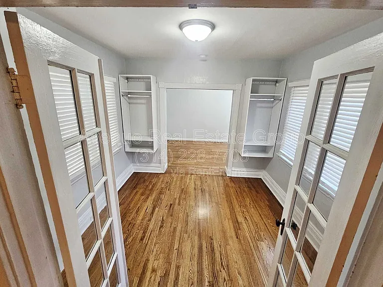 3717 Cambridge Ave — Photo 9