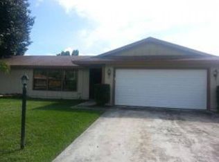 1320 Westchester Dr W, West Palm Beach, FL 33417
