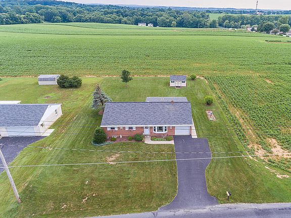 2nd image of 518 Pine Hill Rd