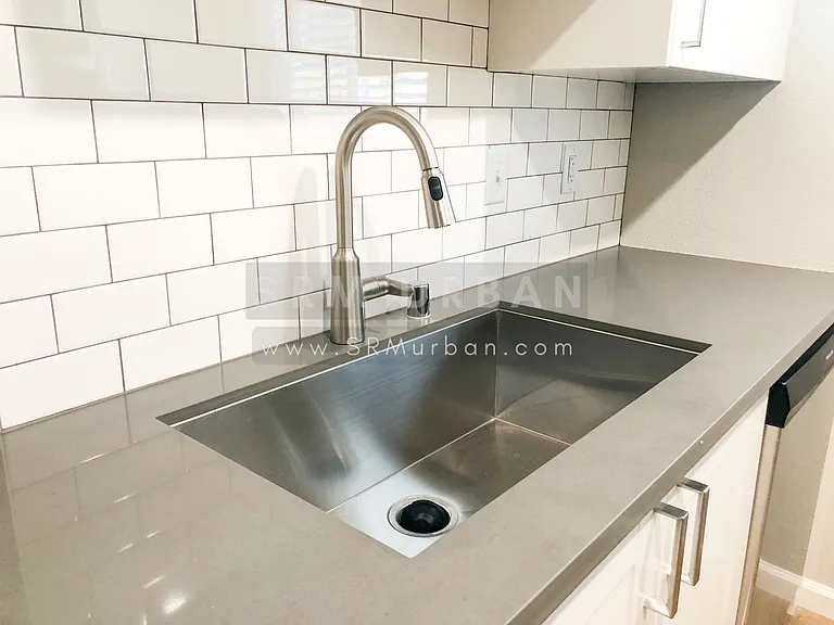 3209 Meade Ave #7 — Photo 5